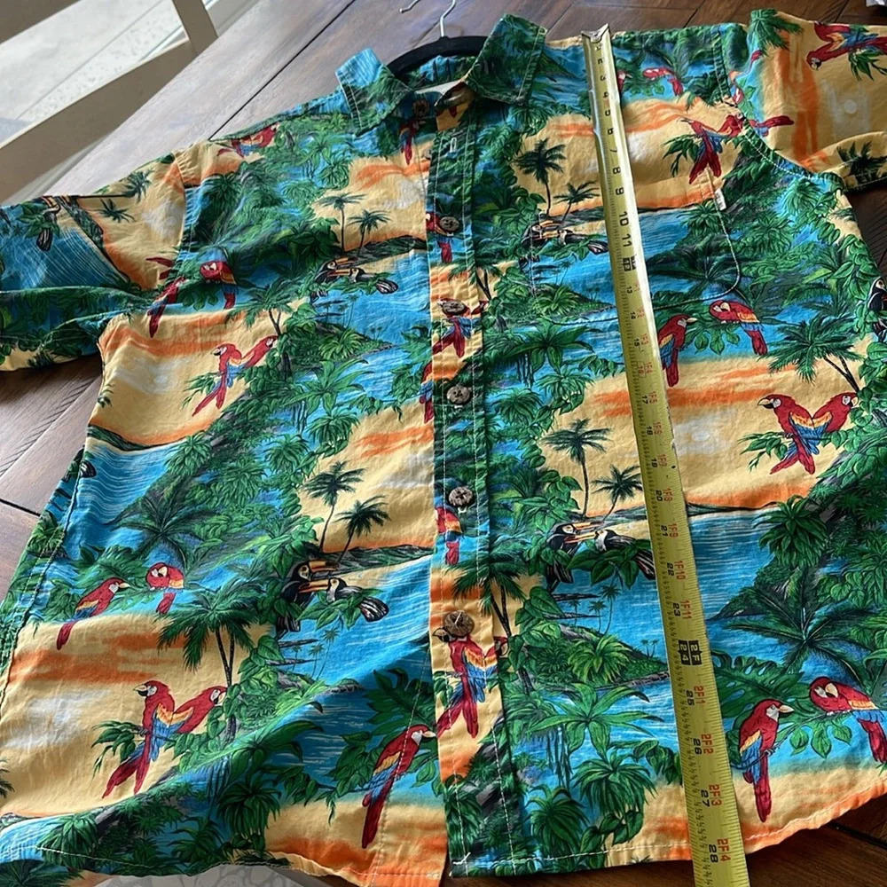 Active button down short sleeve casual tropical Hawaiian parrots palm trees sz M - Picture 10 of 11